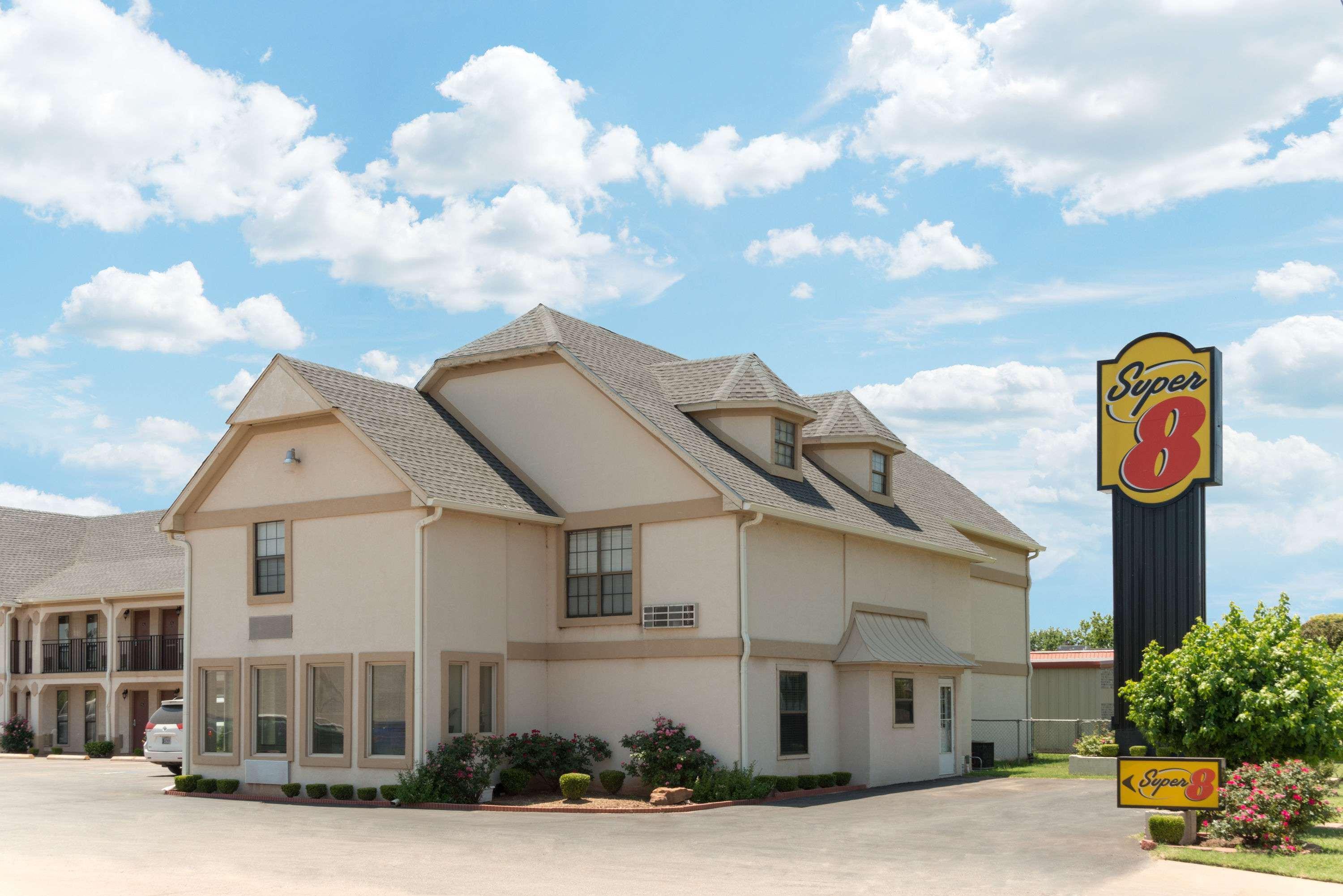 Super 8 By Wyndham Enid Hotel Ngoại thất bức ảnh